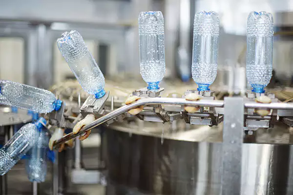 0-1.disinfect-in-the-PET-bottle-blowing-industry