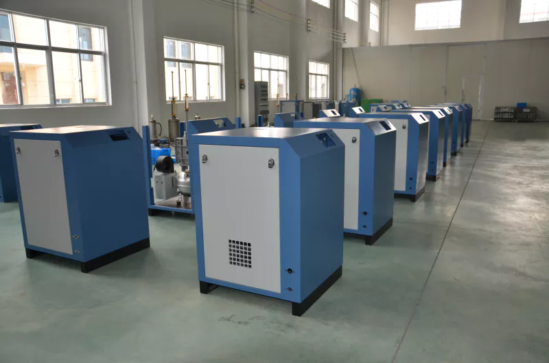Ever Power high-capacity oil-free compressor factory production floor