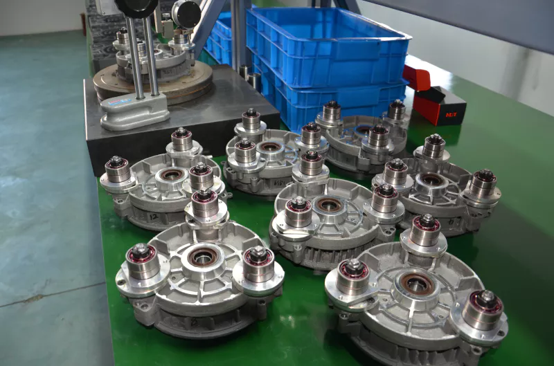 Ever Power world-first 1.2 MPa scroll compressor factory quality inspection